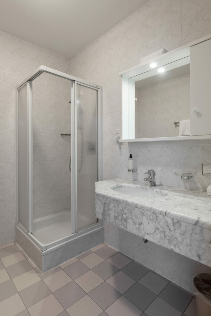 2023_09_27_Hotel_Saxl-7 Rooms svg+xml;charset=utf